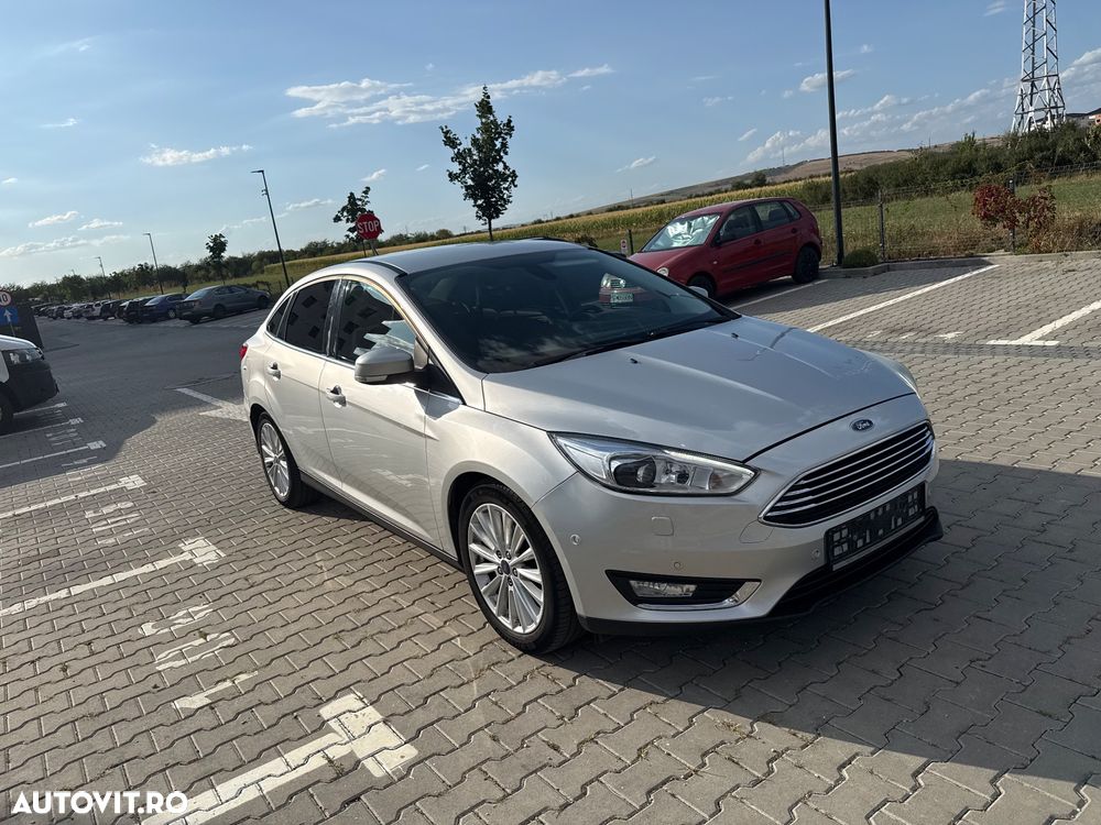 Ford Focus - 6