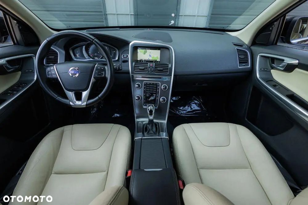 Volvo XC 60 T6 AWD Inscription - 12