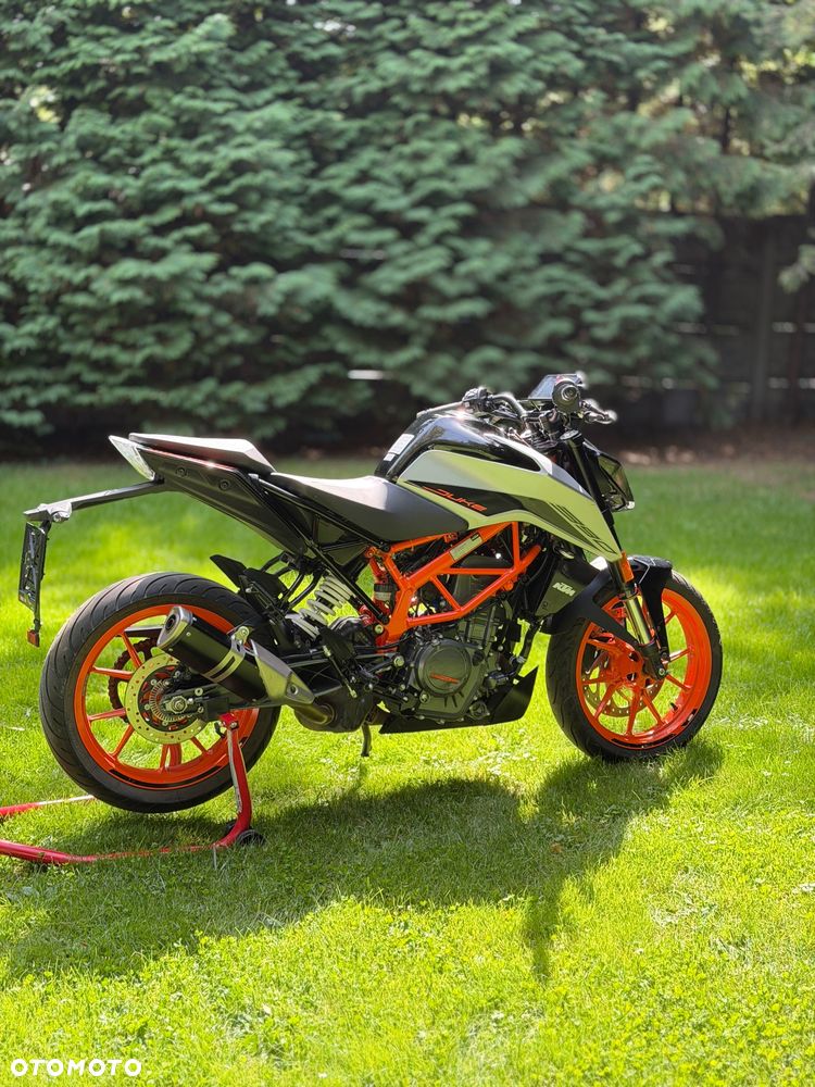 KTM Duke 390 - 1