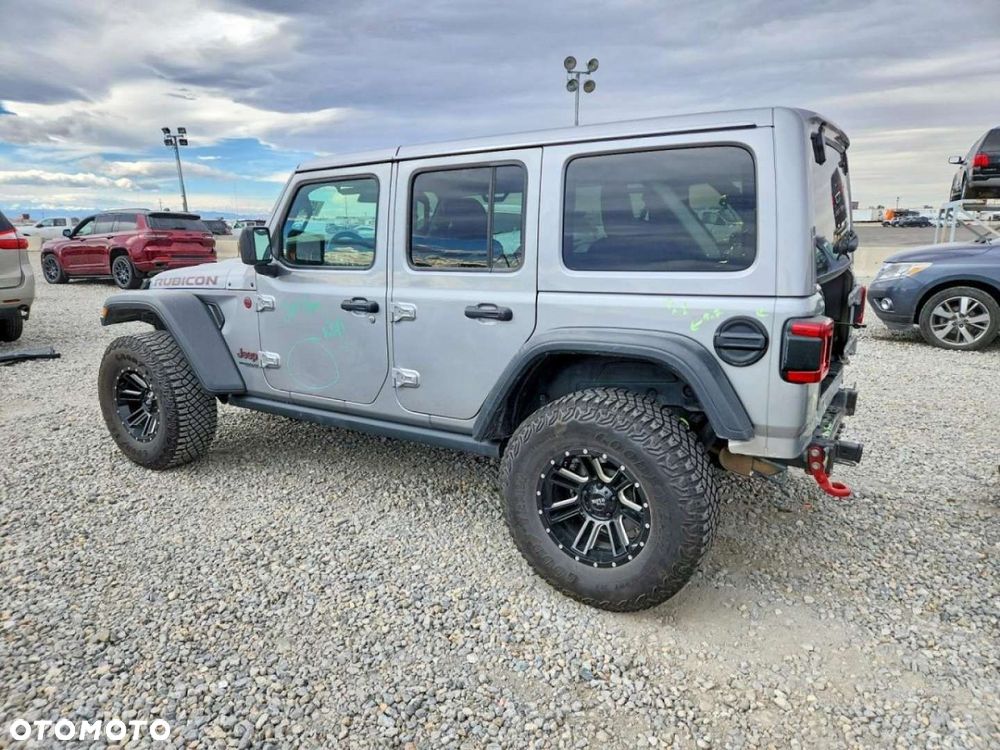 Jeep Wrangler - 4