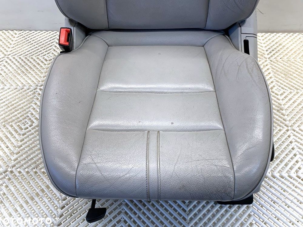FOTEL LEWY PRZÓD MERCEDES-BENZ KLASA GLK (X204) 2008 - 2015 220 CDI (204.902) 125 kW [170 KM] olej - 3