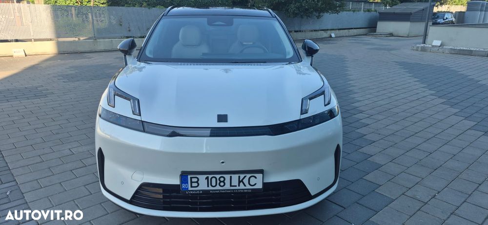 Lynk&Co 08 - 1