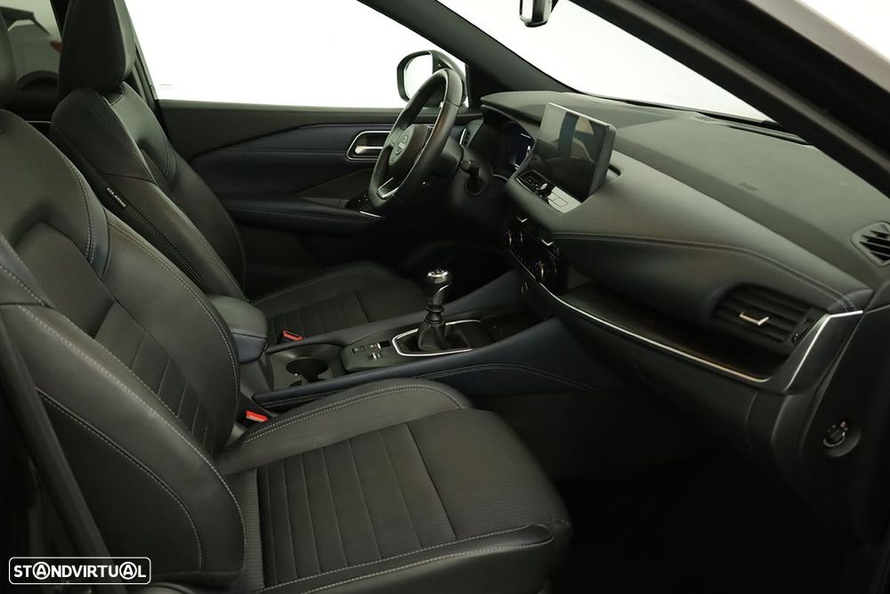 Nissan Qashqai 1.3 DIG-T Tekna - 22