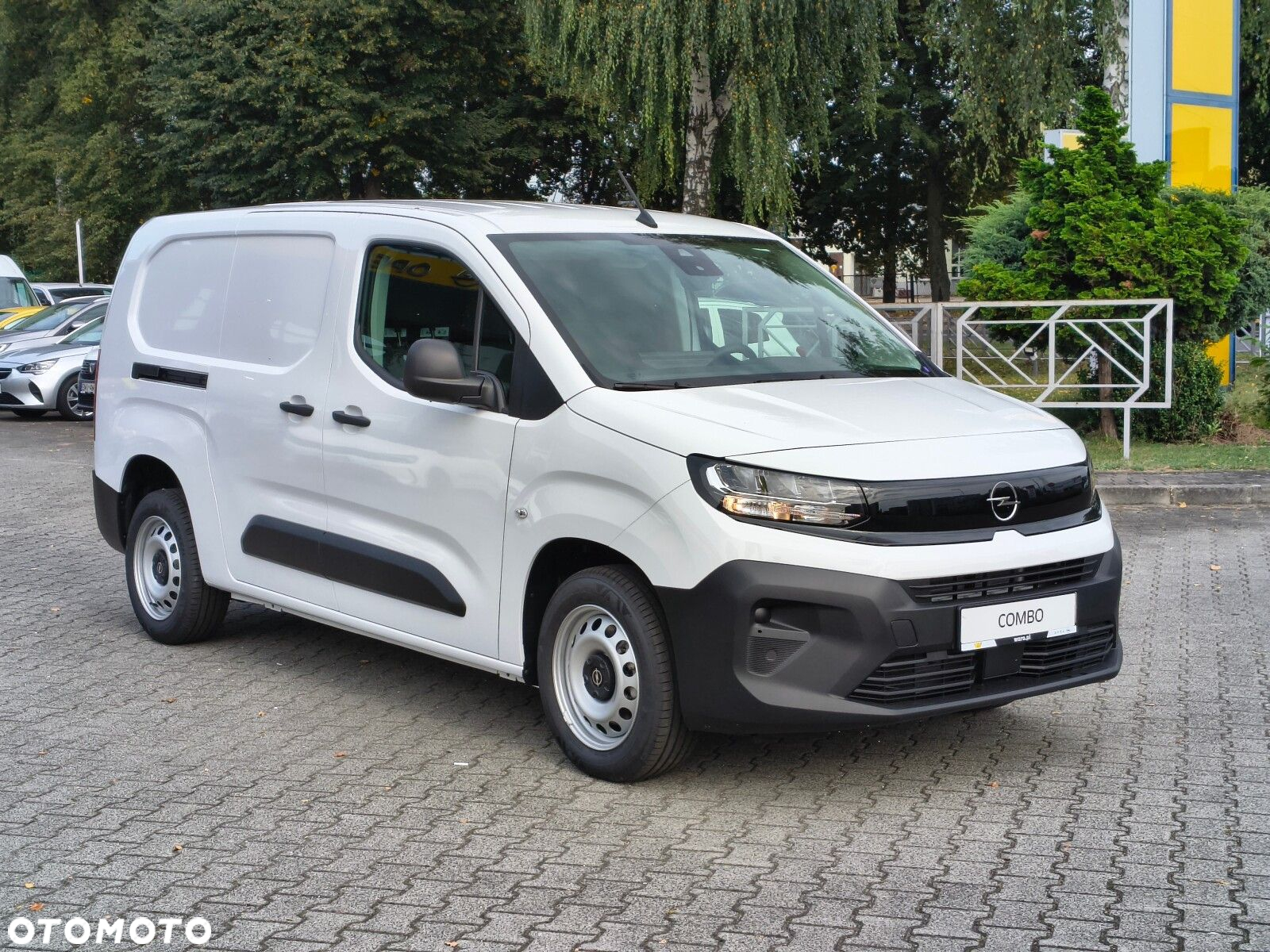 Opel Combo Cargo - 8