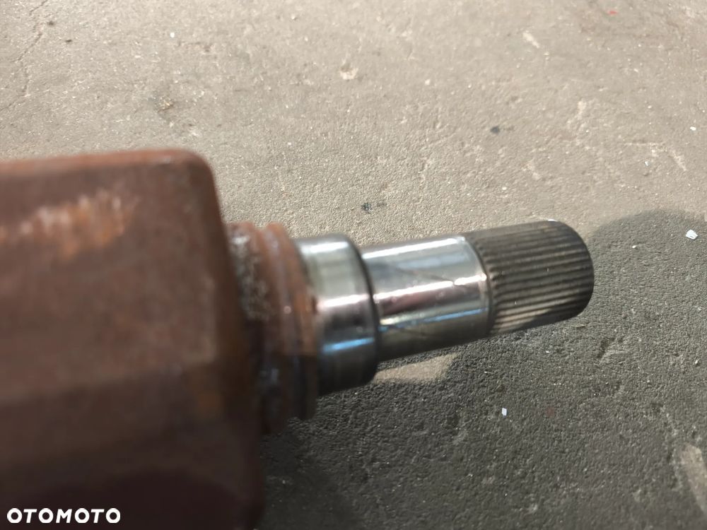 Półoś lewa przód a9103301000 Mercedes-Benz Sprinter 910 przód napęd - 4