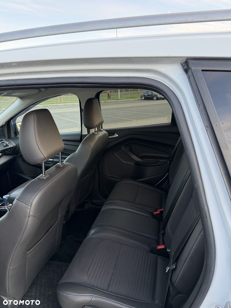 Ford Kuga - 7