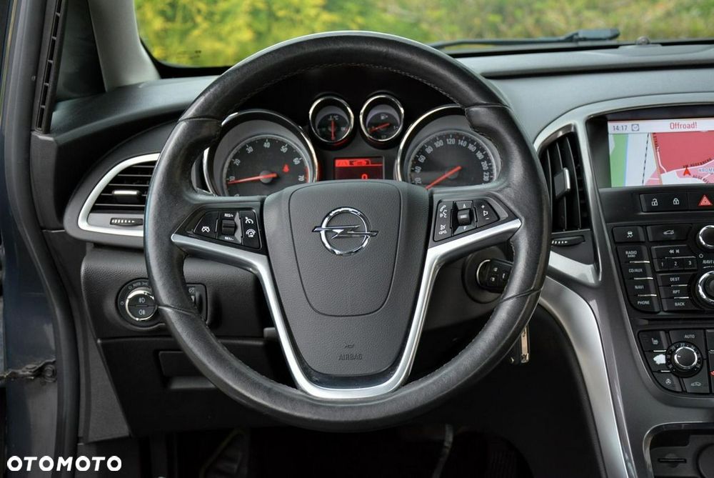 Opel Astra 2013