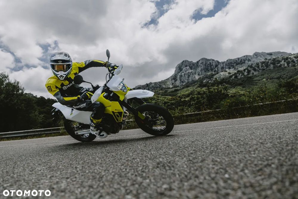 Husqvarna 701 - 14