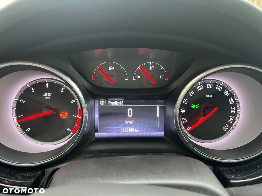 Opel Astra 1.4 Turbo Innovation - 8