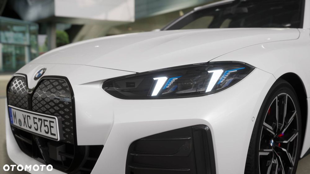 BMW i4 80.7kWh eDrive 35 M Sport - 12