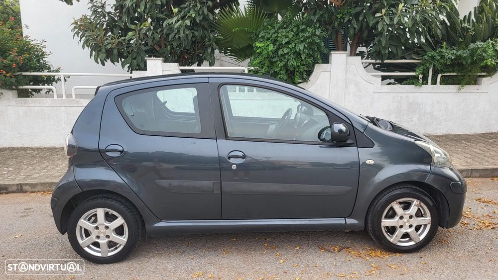 Toyota Aygo Cool - 5