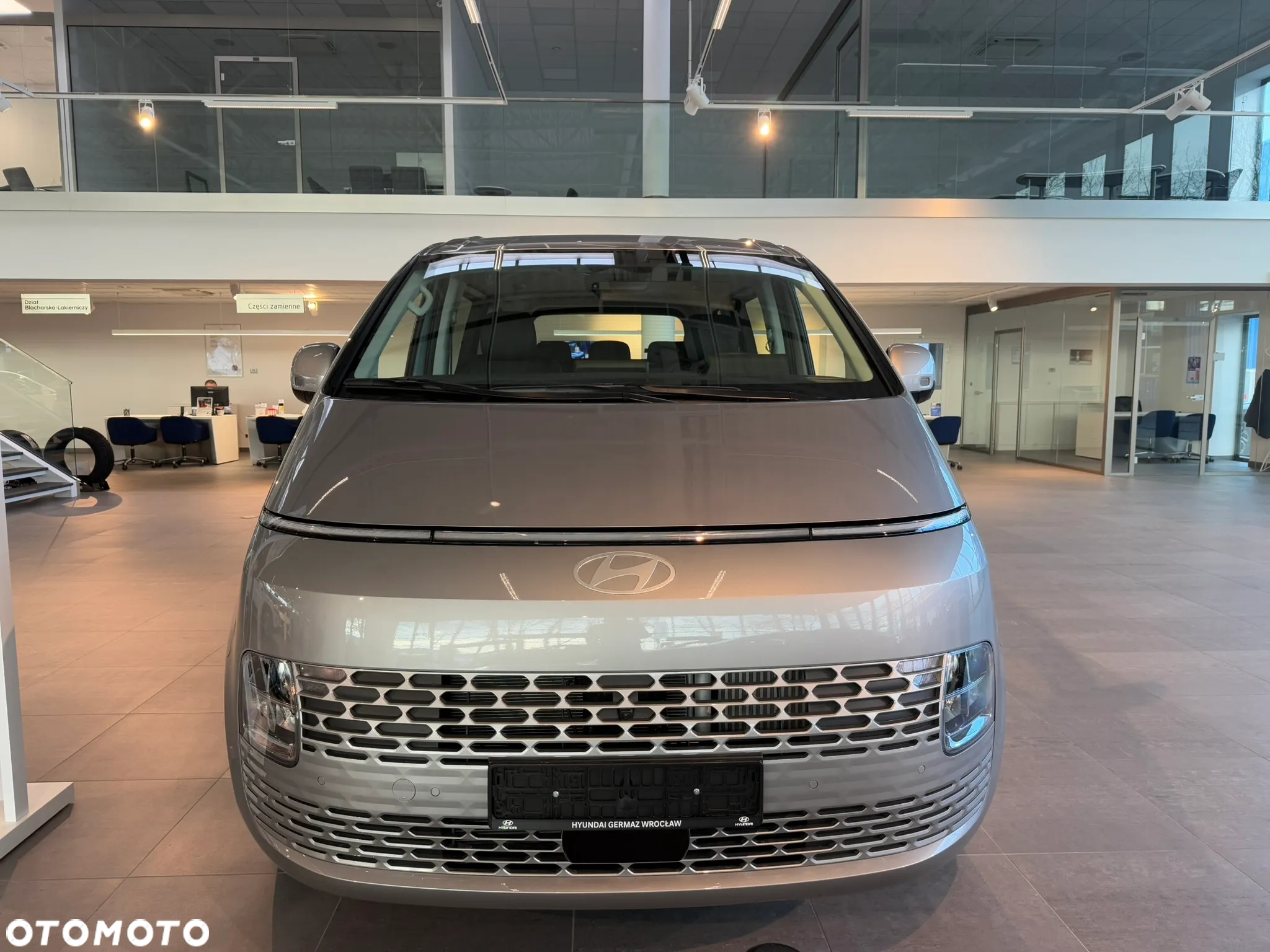 Hyundai Staria - 7