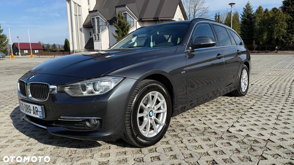 BMW Seria 3 320d xDrive Luxury Line - 1