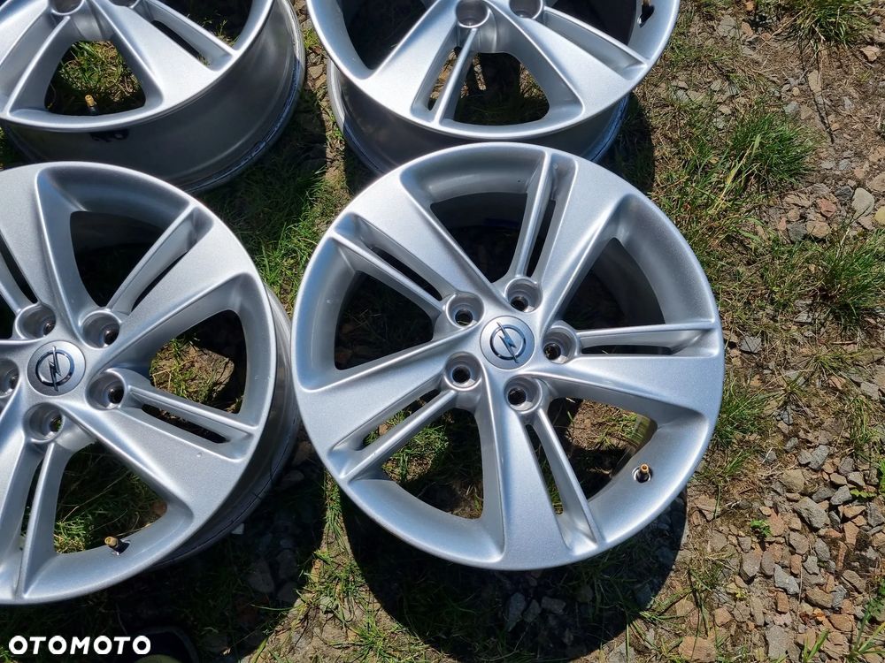 OPEL INSIGNIA B,ZAFIRA C,ASTRA J alu 7,5X17 ET45 5x115,czujniki super stan - 3