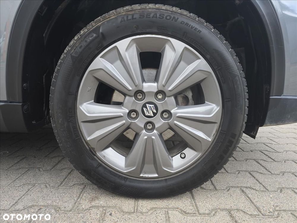 Suzuki Vitara 1.4 Boosterjet SHVS Premium 2WD - 27