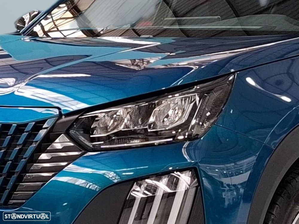 Peugeot 2008 1.2 PureTech Allure - 17