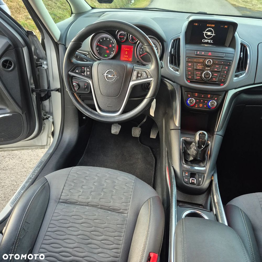 Opel Zafira - 5