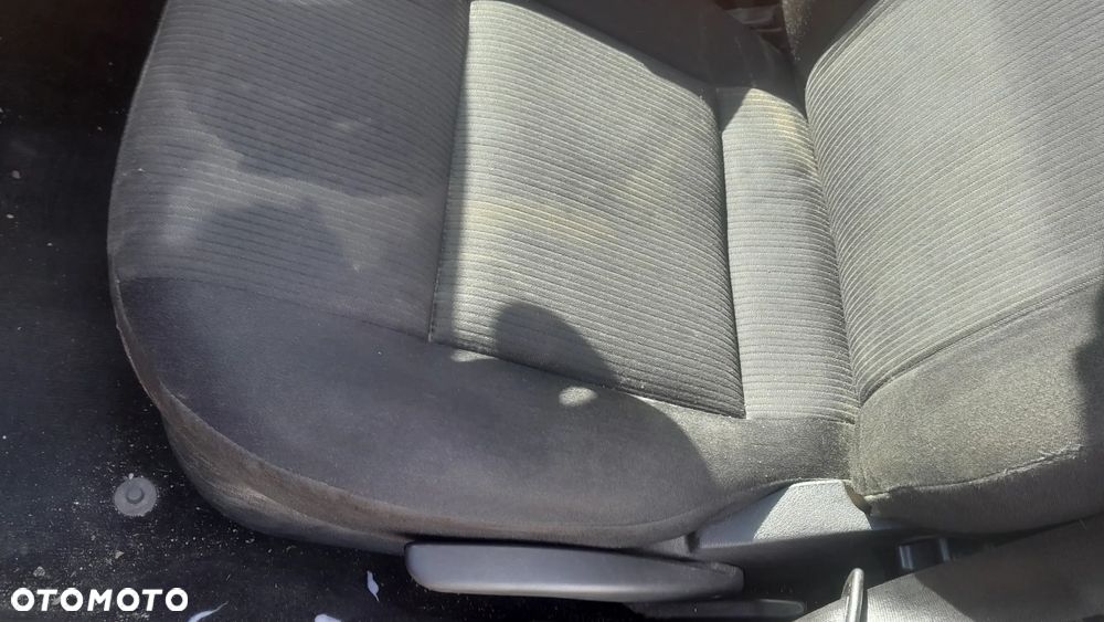 VW PASSAT B5 LIFT FL FOTEL LEWY KIEROWCY PRAWY PASAŻERA PRZEDNI PRZÓD nr. 13/3 - 2