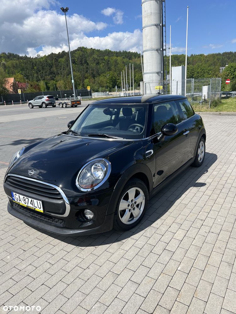 MINI ONE Blackyard - 1