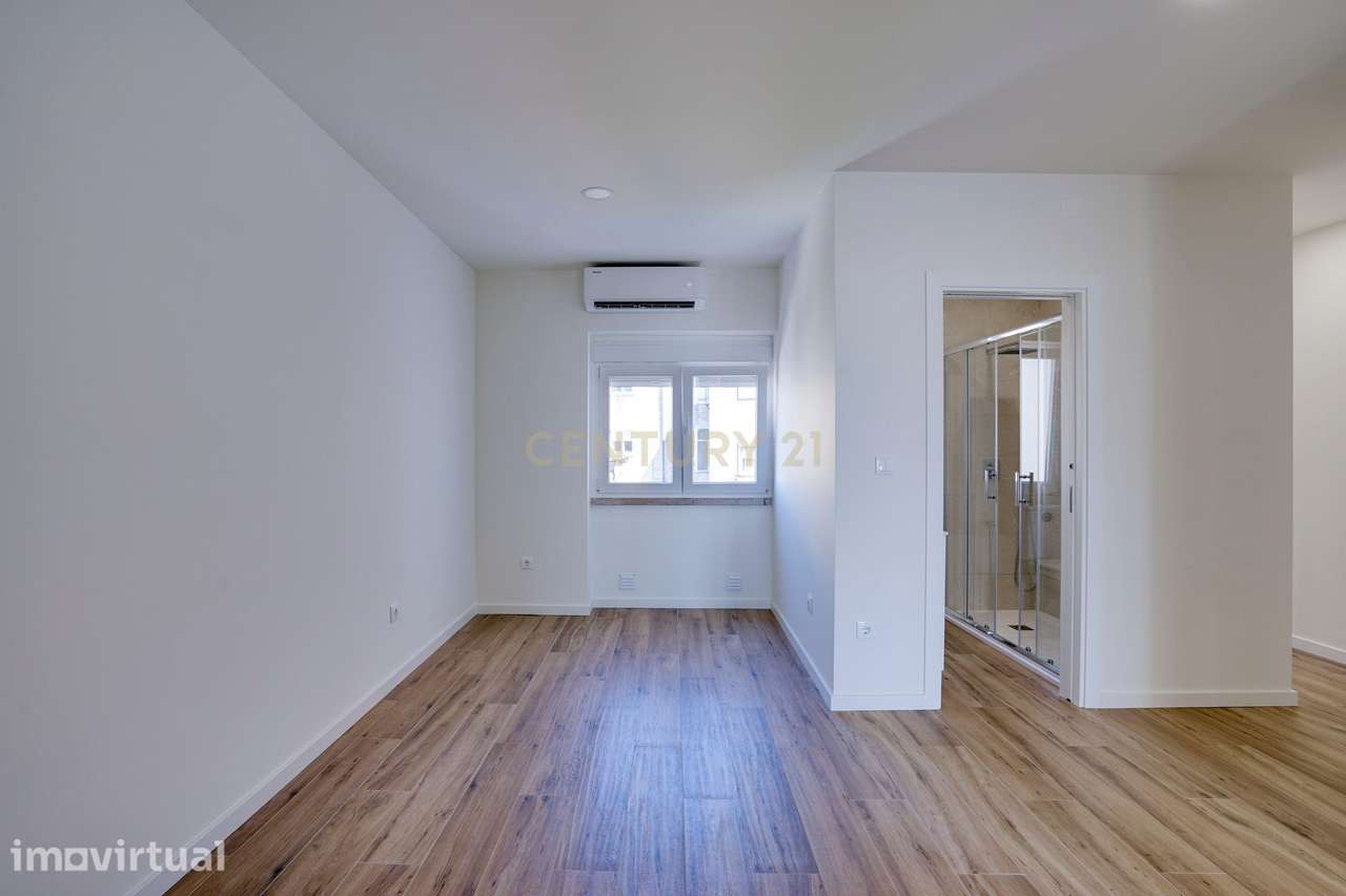 T2 Remodelado e Equipado para Arrendamento | Belém – Junto à Igreja da - Grande imagem: 3/28