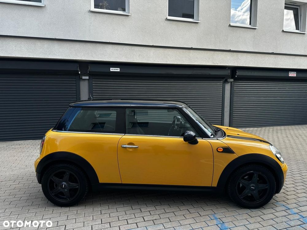 MINI ONE - 6