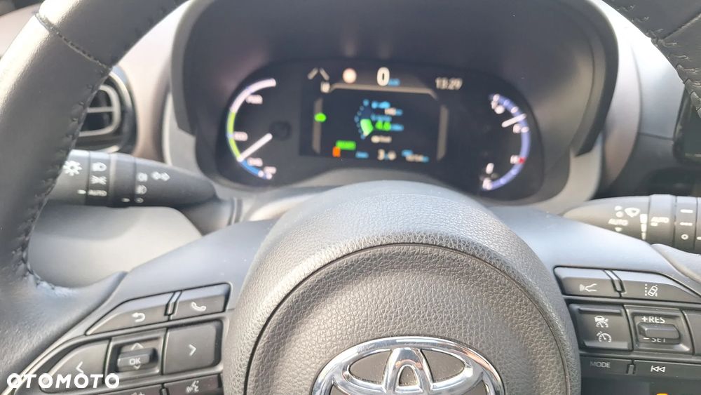 Toyota Yaris Cross 1.5 VVT-i Business Edition - 17