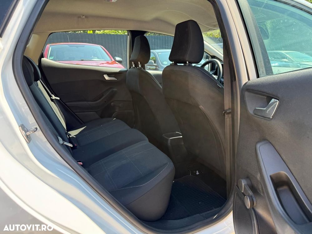 Ford Fiesta - 7