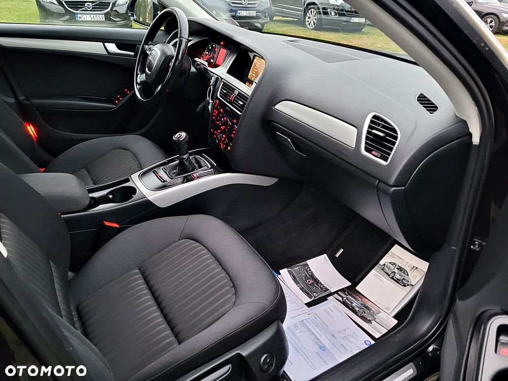 Audi A4 Limousine 2.0 TDI DPF Ambiente - 26