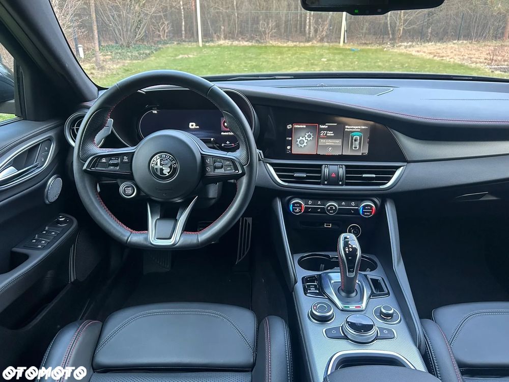 Alfa Romeo Giulia 2.0 Turbo Competizione Q4 - 22