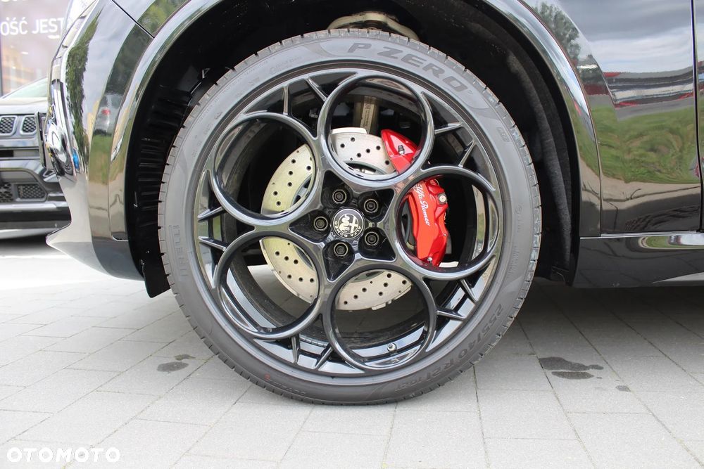 Alfa Romeo Stelvio 2.9 Bi Turbo V6 Quadrifoglio Q4 - 12