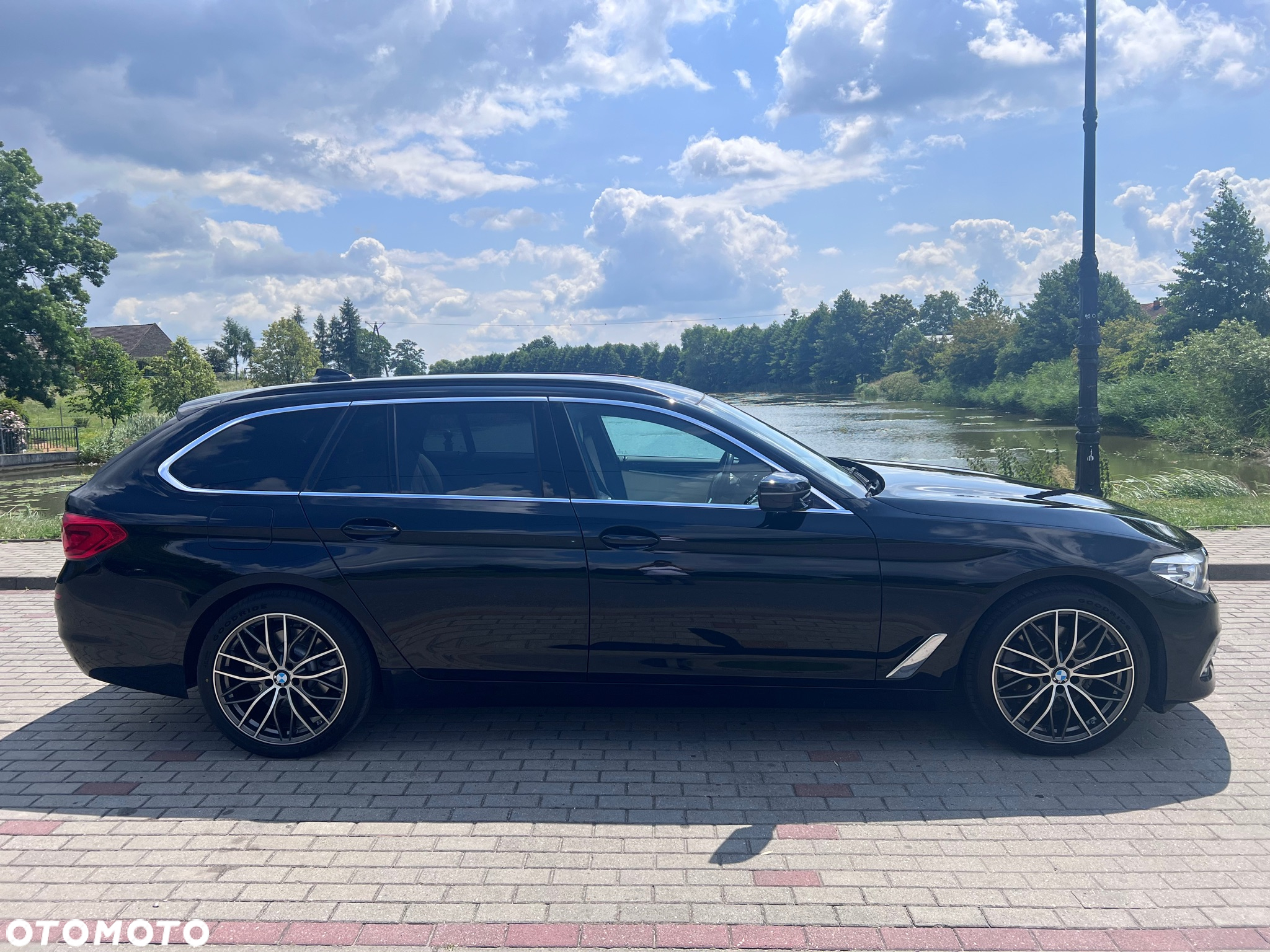 BMW Seria 5 520d Luxury Line - 7