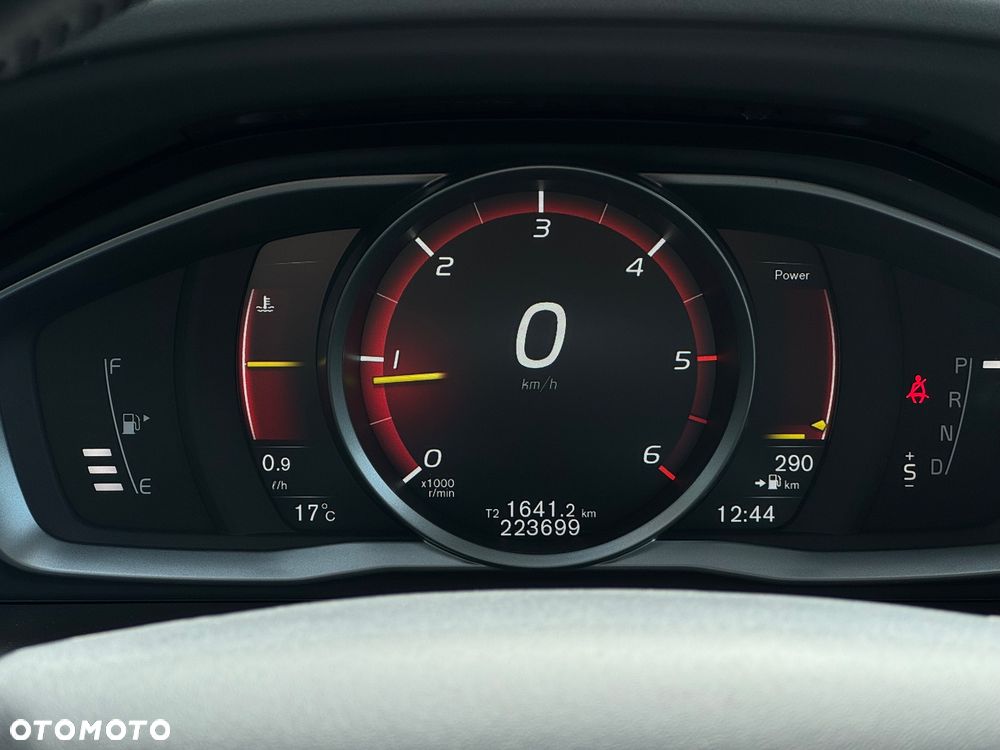 Volvo XC 60 D4 Drive-E Momentum - 11