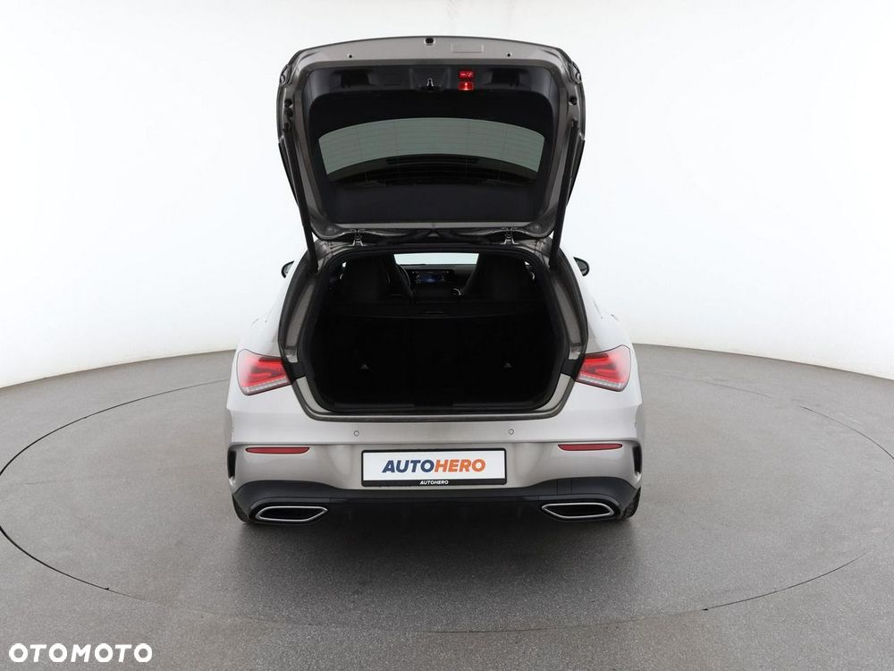 Mercedes-Benz CLA 200 d 8G-DCT AMG Line - 20