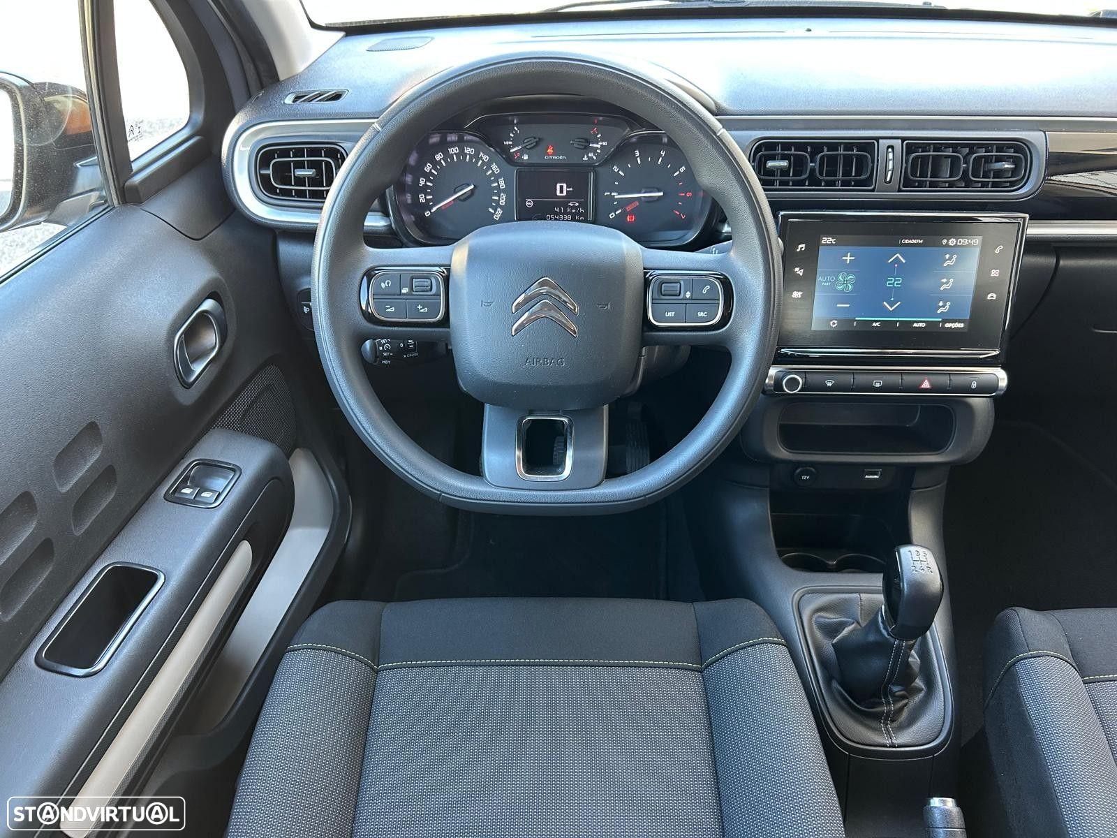 Citroën C3 1.2 PureTech Shine - 27