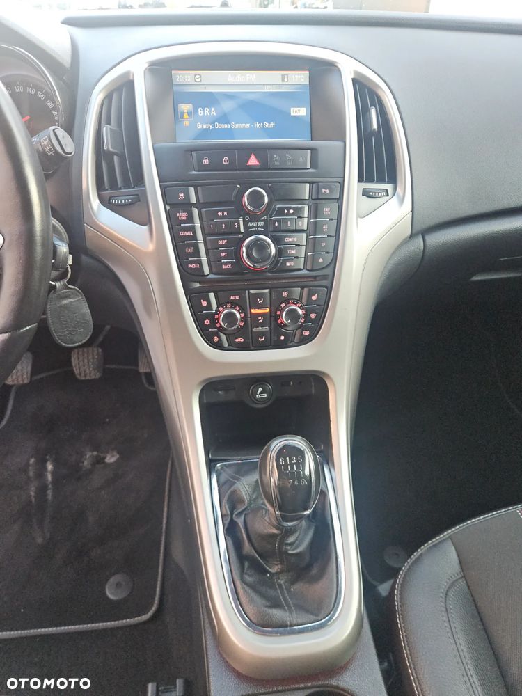 Opel Astra 1.4 Turbo - 20