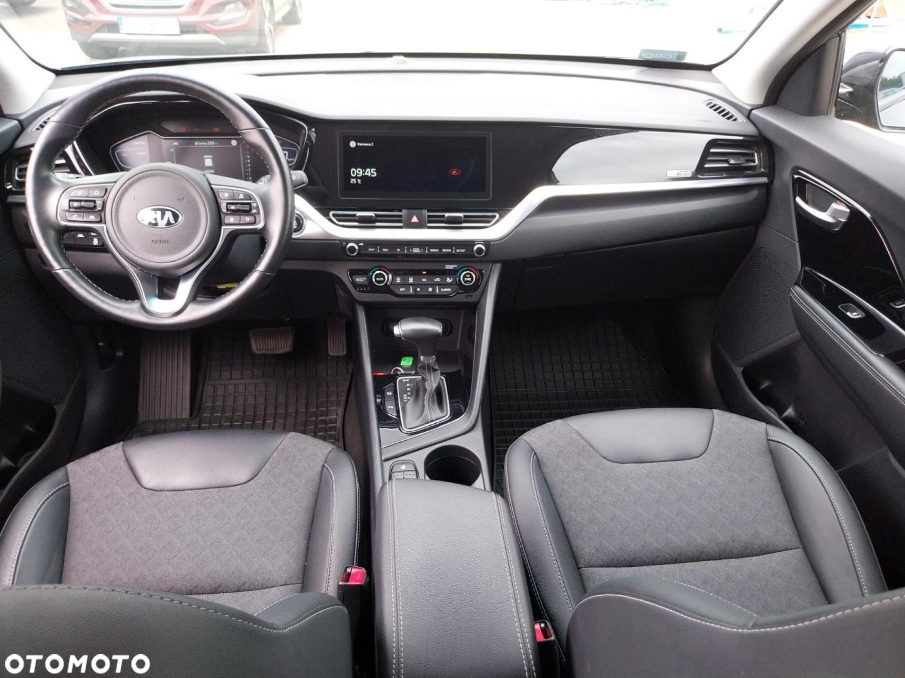 Kia Niro 1.6 GDI Hybrid L Business Line - 20