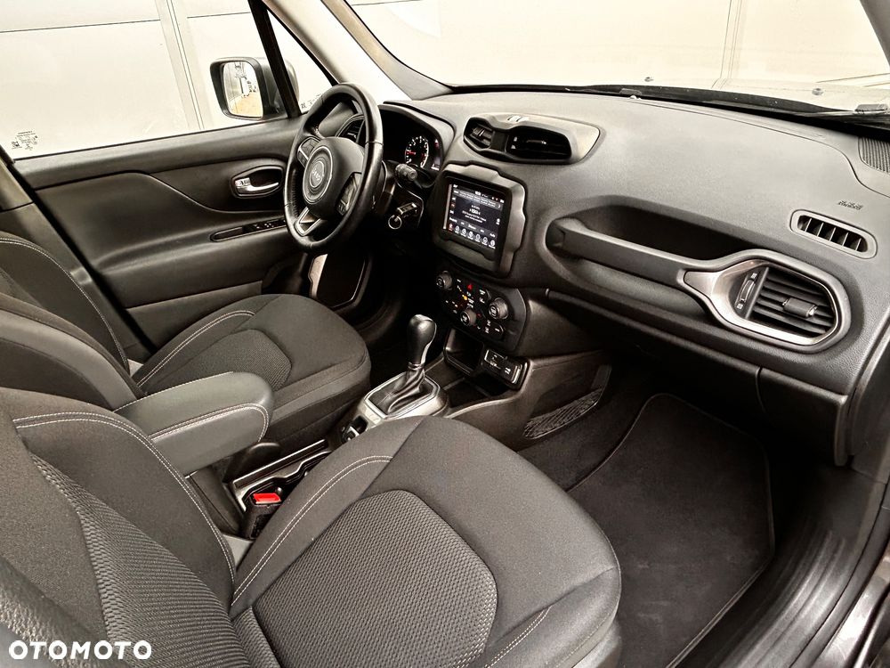 Jeep Renegade - 27