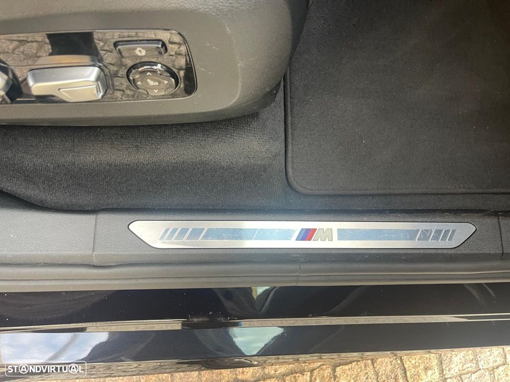 BMW X5 30 d xDrive Pack M - 32