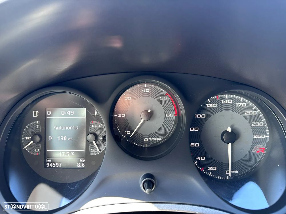 SEAT Leon 2.0 TDI FR DPF - 9