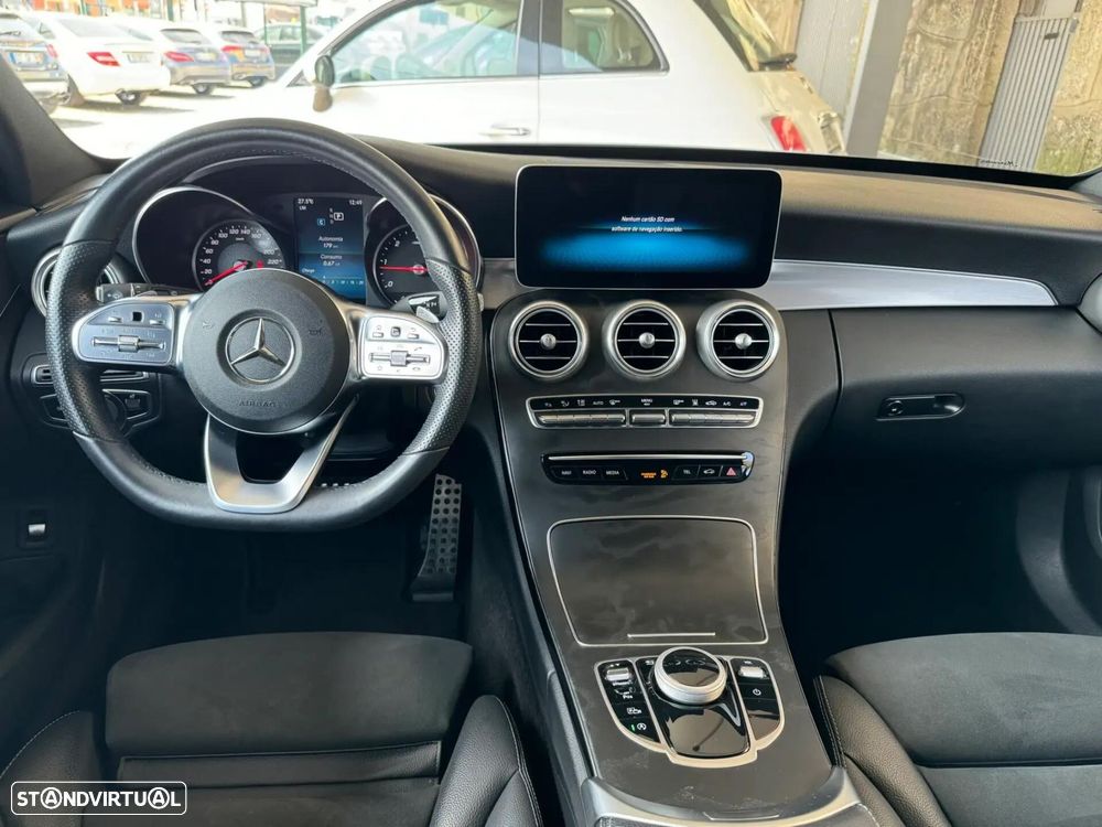 Mercedes-Benz C 200 - 31