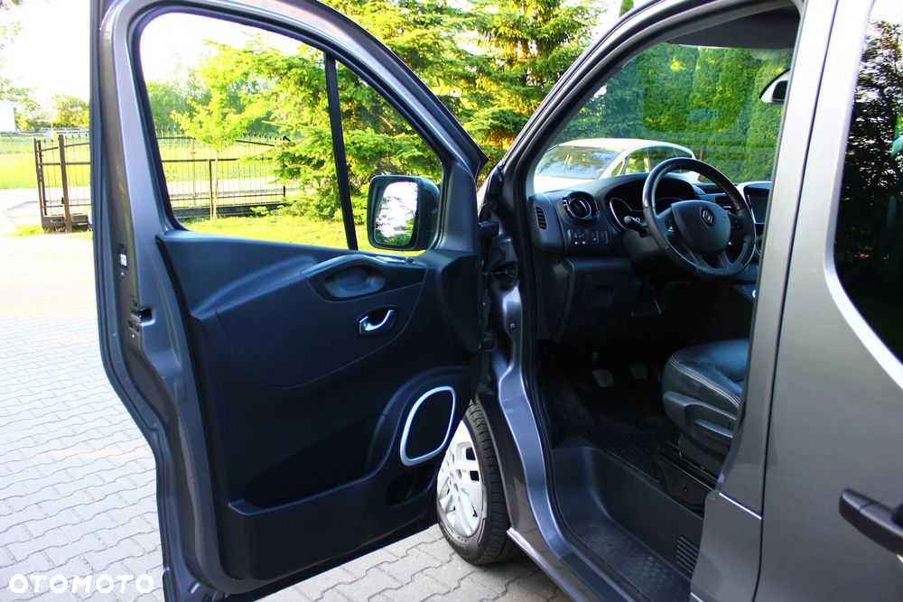 Renault Trafic 2.0 dCi - 25