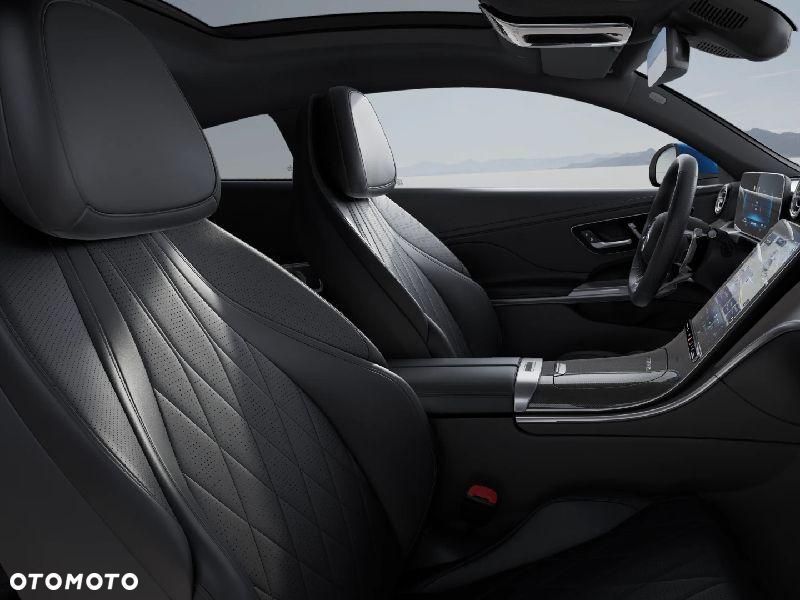 Mercedes-Benz CLE Mercedes-AMG 53 4MATIC+ AMG SPEEDSHIFT TCT 9G - 8
