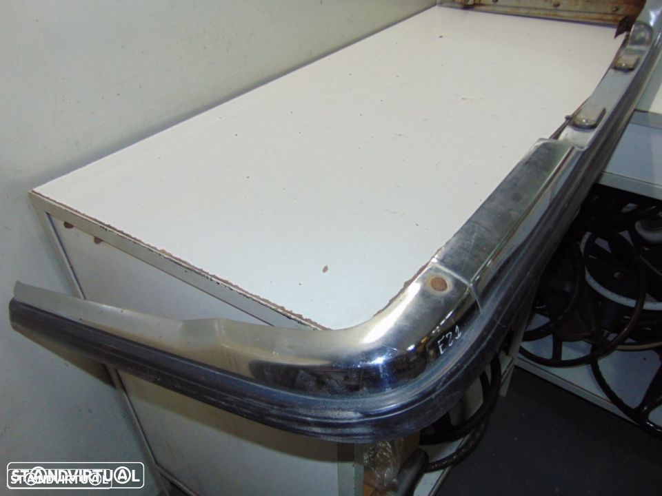 BMW E21 - pára-choques de trás - 3