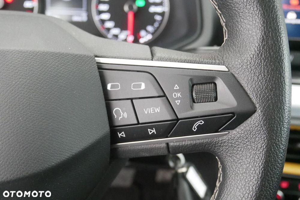 Seat Arona 1.0 TSI Full LED S&S DSG - 19