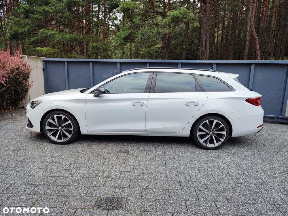 Seat Leon Sportstourer 2.0 TDI FR - 3
