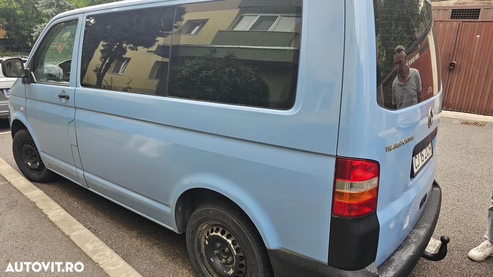 Volkswagen Transporter Caravelle DPF Comfortline Scurt - 4