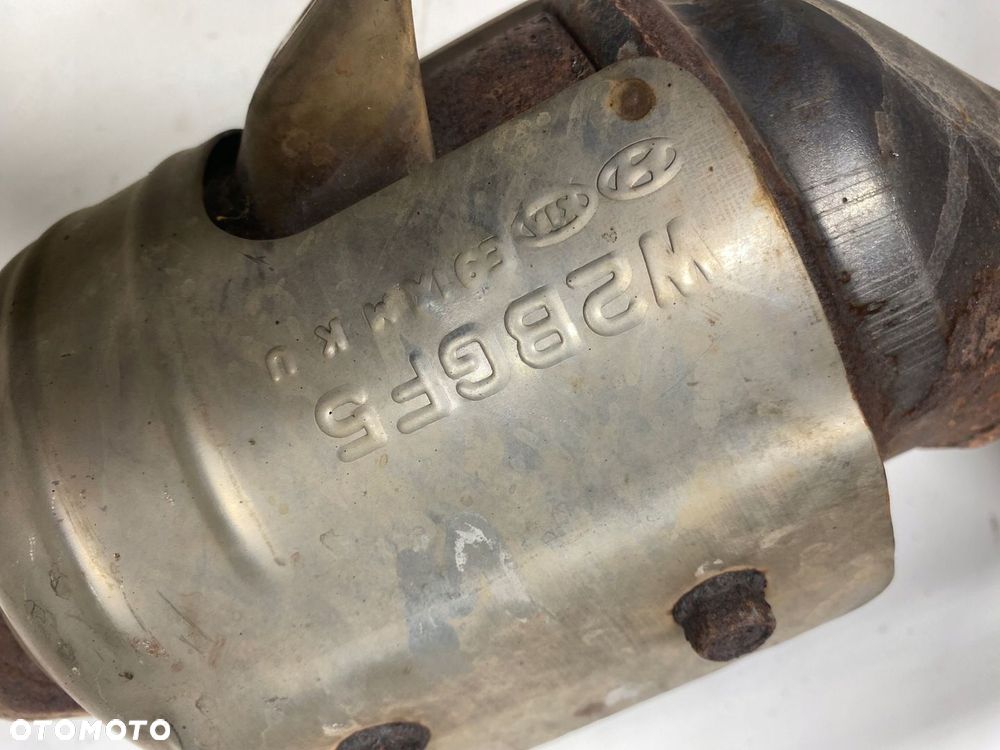 KATALIZATOR KOLEKTOR WYDECHOWY HYUNDAI TUCSON II 1.6 GDI G4FD W2BGF5 - 4
