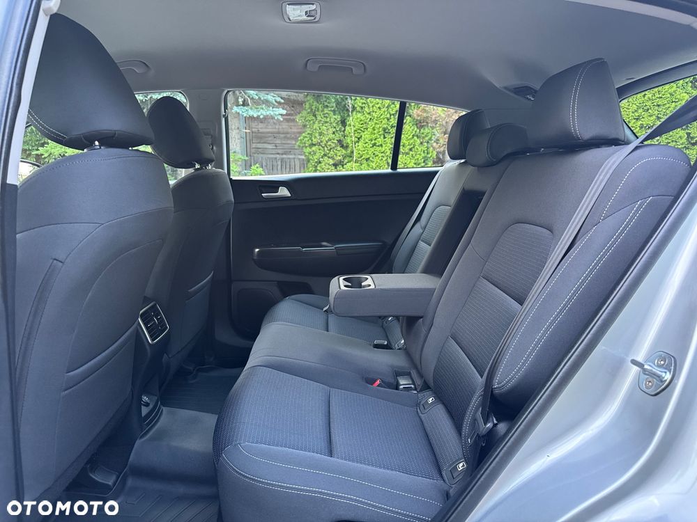 Kia Sportage 1.6 T-GDI AWD DCT PLATINUM - 26