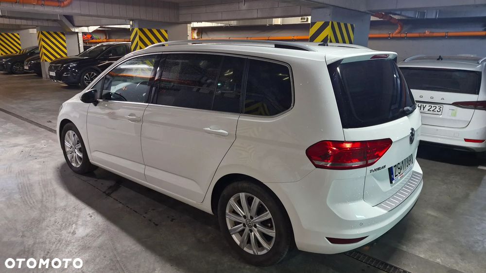 Volkswagen Touran - 5