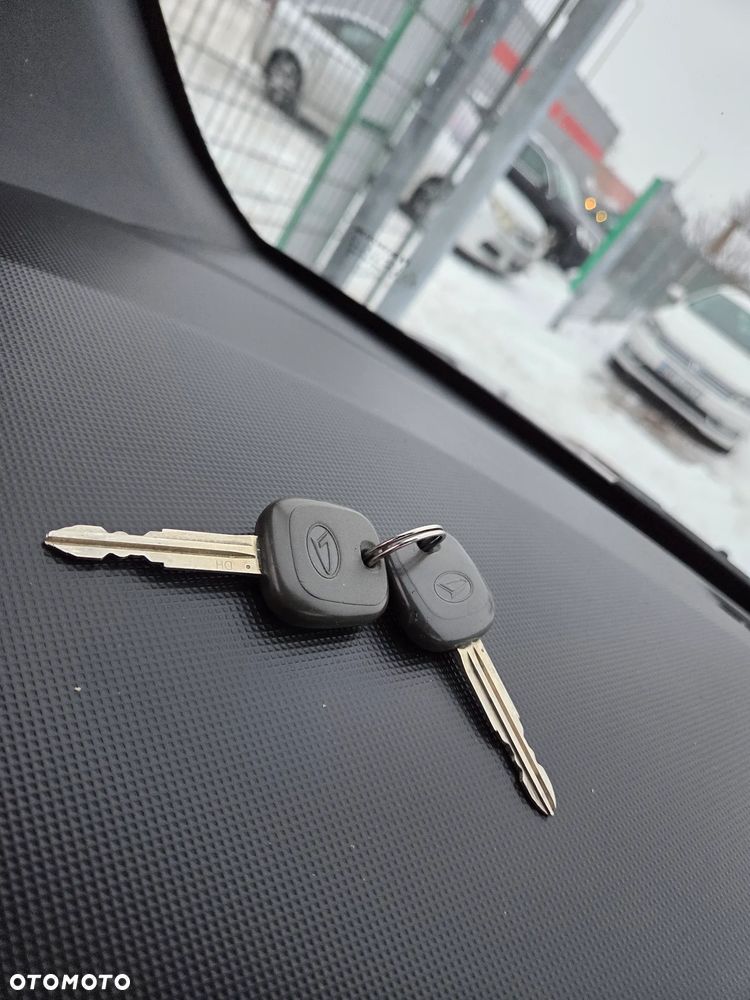 Daihatsu Materia 1.5 WhiteX - 17